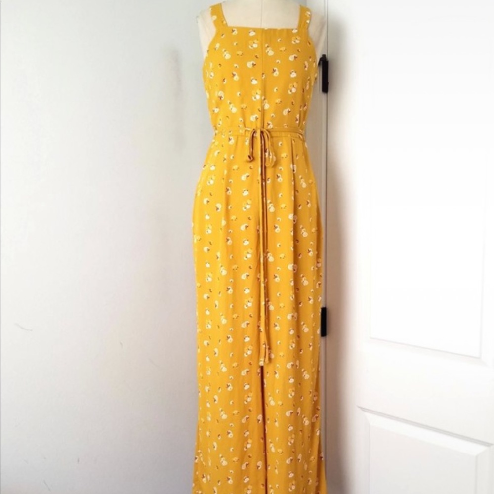 Beautiful mustard floral Jumpsuit
